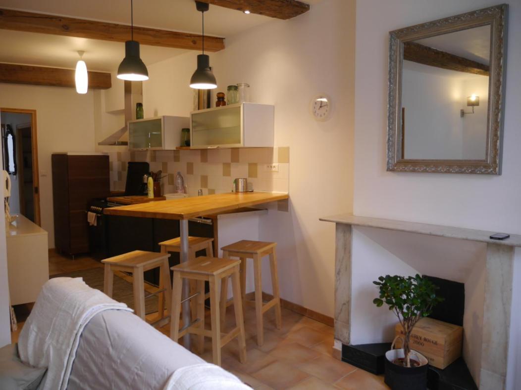 Centre Ville, Confortable Appartement 60M2 Avignon Exterior photo